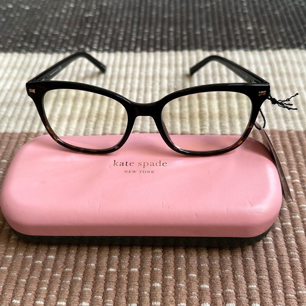 Kate Spade NWT Blue Light Blocker Reader Glasses with Case “So Happy To See You”